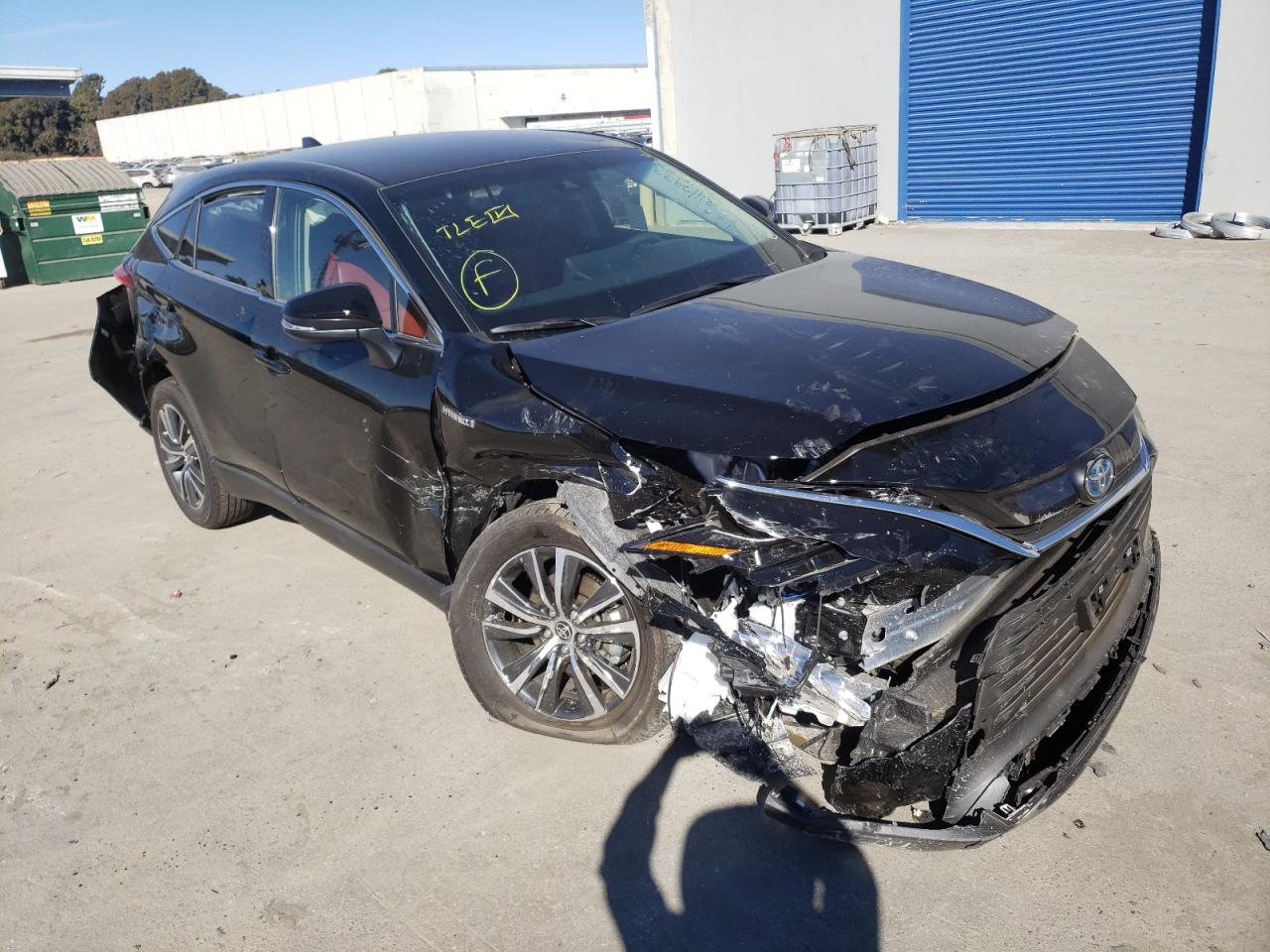 TOYOTA VENZA LE A 2021 with VIN JTEAAAAH5MJ080998 - Photo from auction