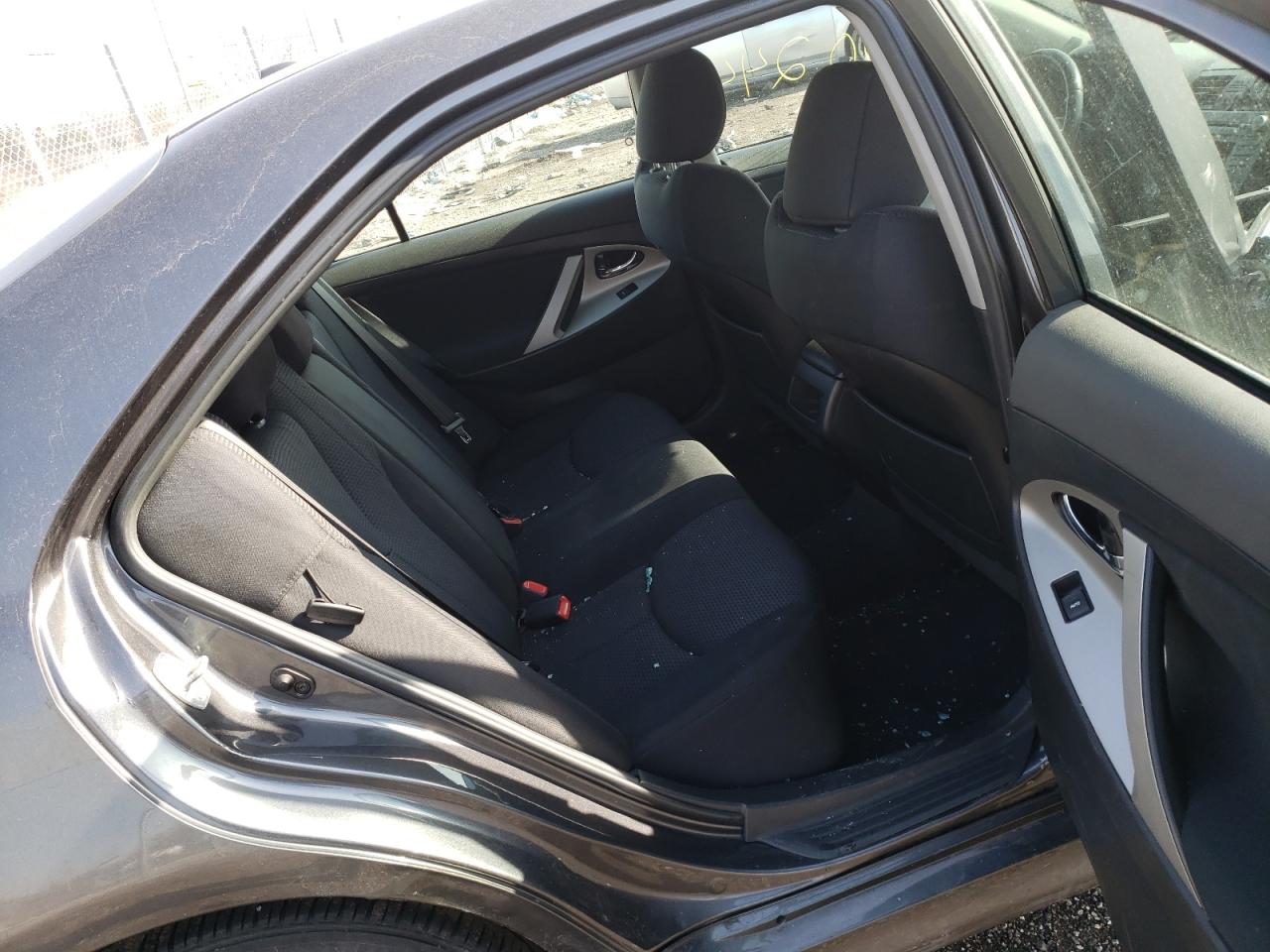 Foto 6 de la subasta – 2011 TOYOTA CAMRY BASE con VIN 4T1BF3EK1BU756544