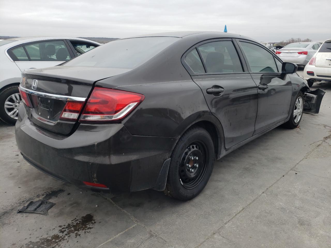 Photo 4 from auction – 2014 HONDA CIVIC LX with VIN 2HGFB2F59EH518602