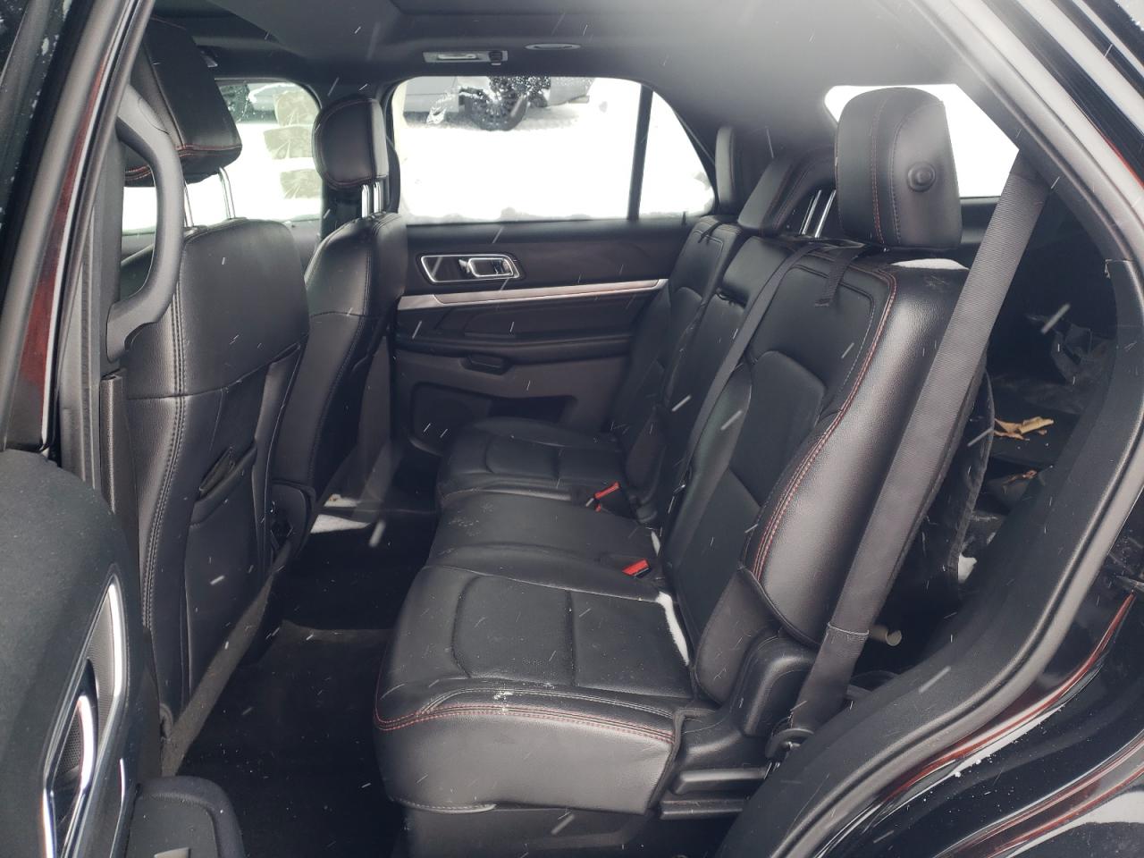 Photo 6 from auction – 2017 FORD EXPLORER S with VIN 1FM5K8GT6HGD21182