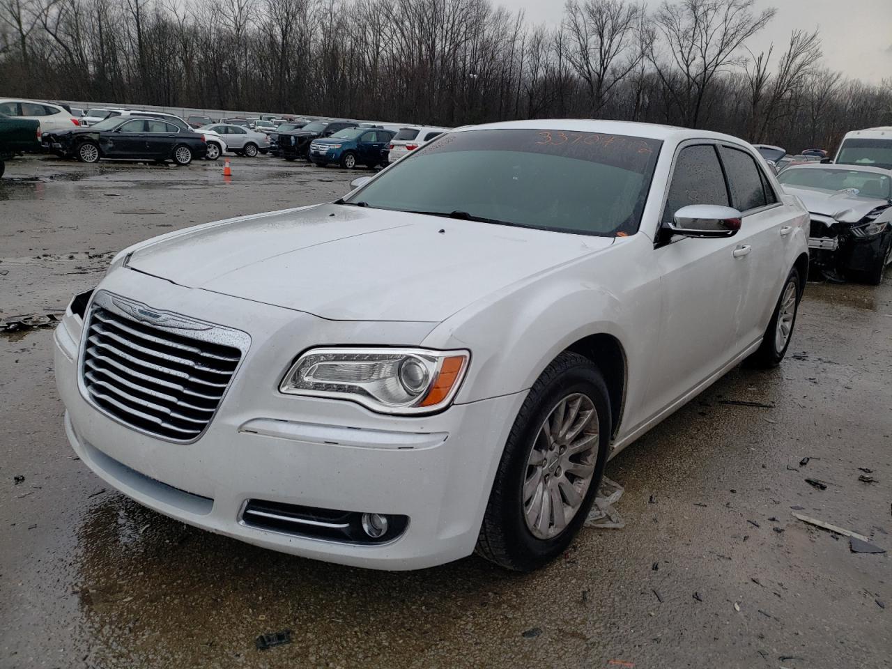 Photo 2 from auction – 2013 CHRYSLER 300 with VIN 2C3CCAAG5DH533134