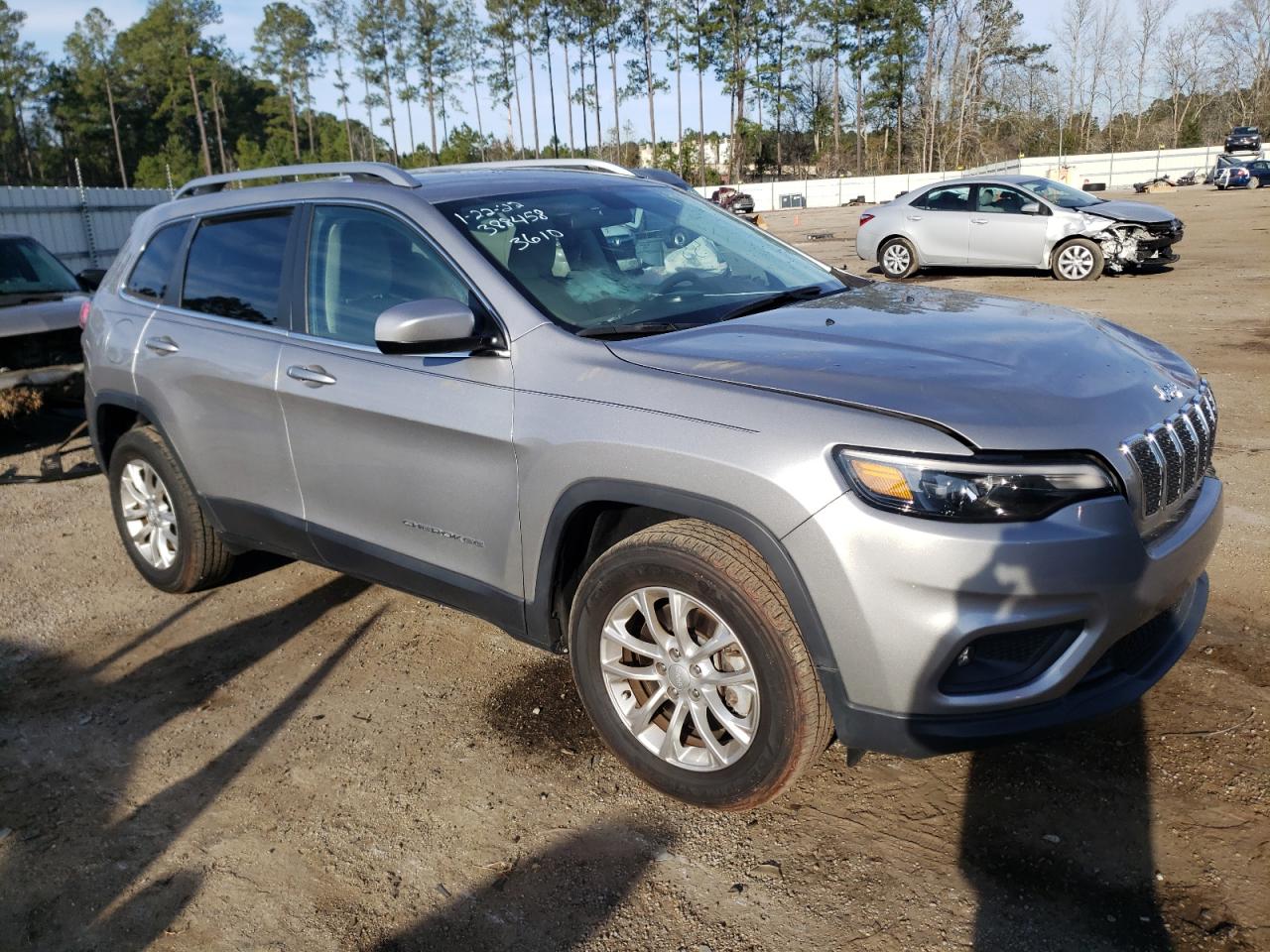 Photo 1 from auction – 2019 JEEP CHEROKEE L with VIN 1C4PJMCB9KD283610