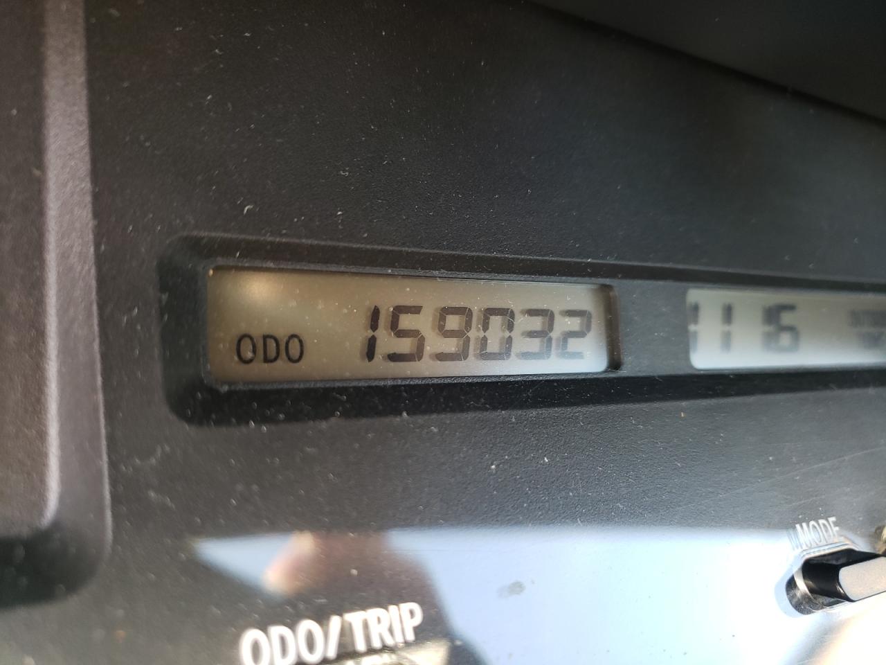 Photo 8 from auction – 2003 TOYOTA AVALON XL with VIN 4T1BF28B03U281394