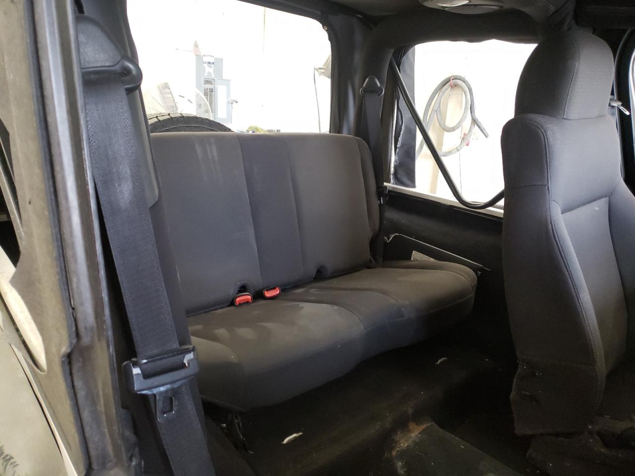 Photo 6 from auction – 2006 JEEP WRANGLER / with VIN 1J4FA29S96P702173