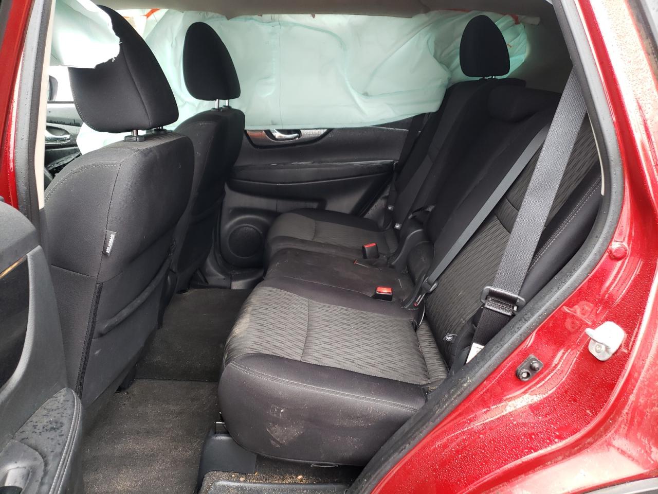 Photo 6 from auction – 2018 NISSAN ROGUE S with VIN 5N1AT2MT2JC789405