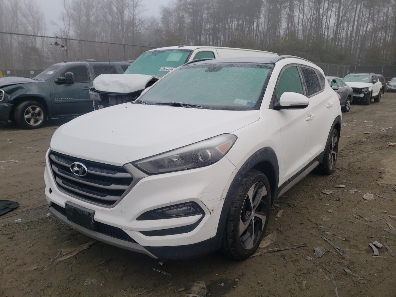 Photo 2 from auction – 2017 HYUNDAI TUCSON LIM with VIN KM8J3CA25HU575272