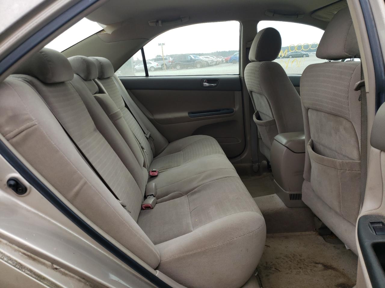 Photo 6 from auction – 2005 TOYOTA CAMRY LE with VIN 4T1BE32K45U089562