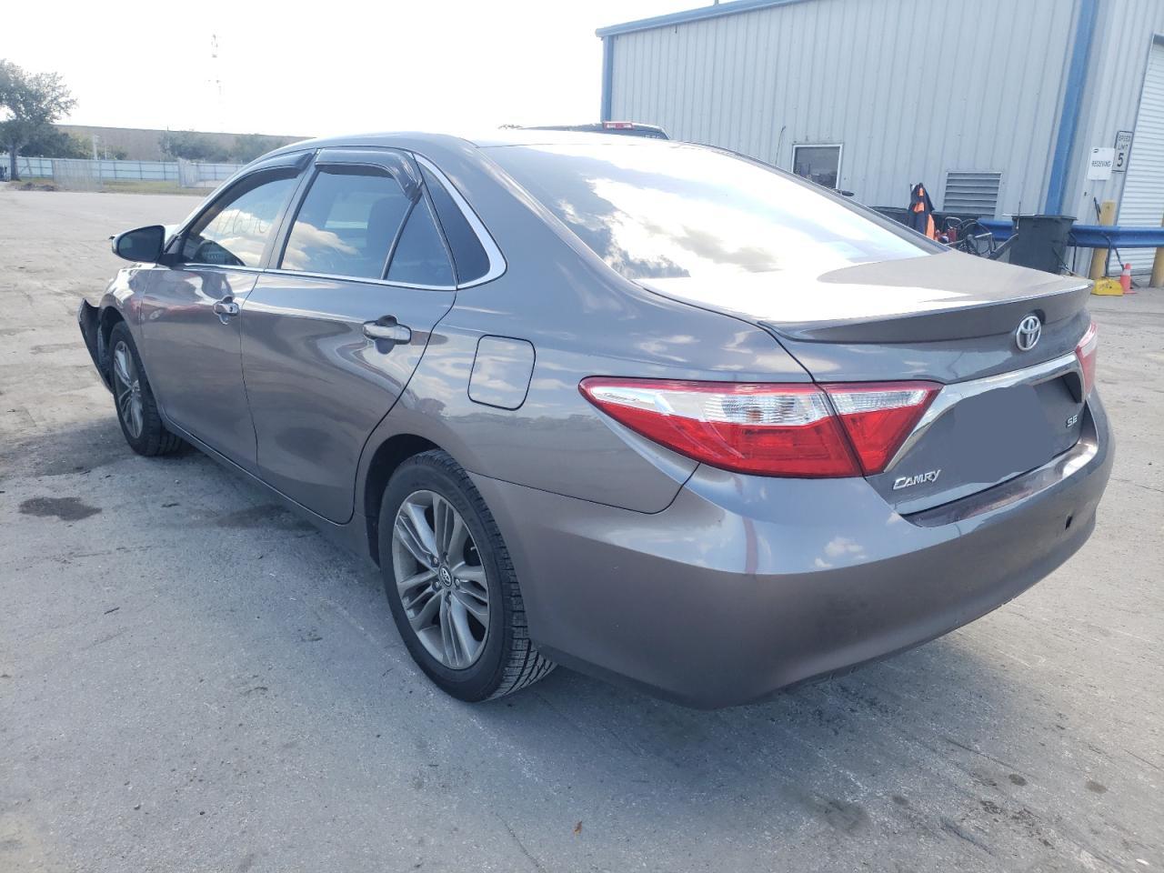 Photo 3 from auction – 2017 TOYOTA CAMRY LE with VIN 4T1BF1FK0HU756935