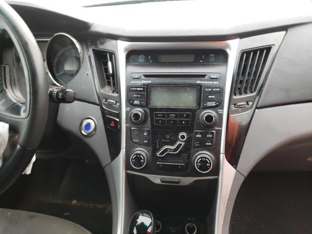 Photo 9 from auction – 2013 HYUNDAI SONATA SE with VIN 5NPEC4AB4DH579023