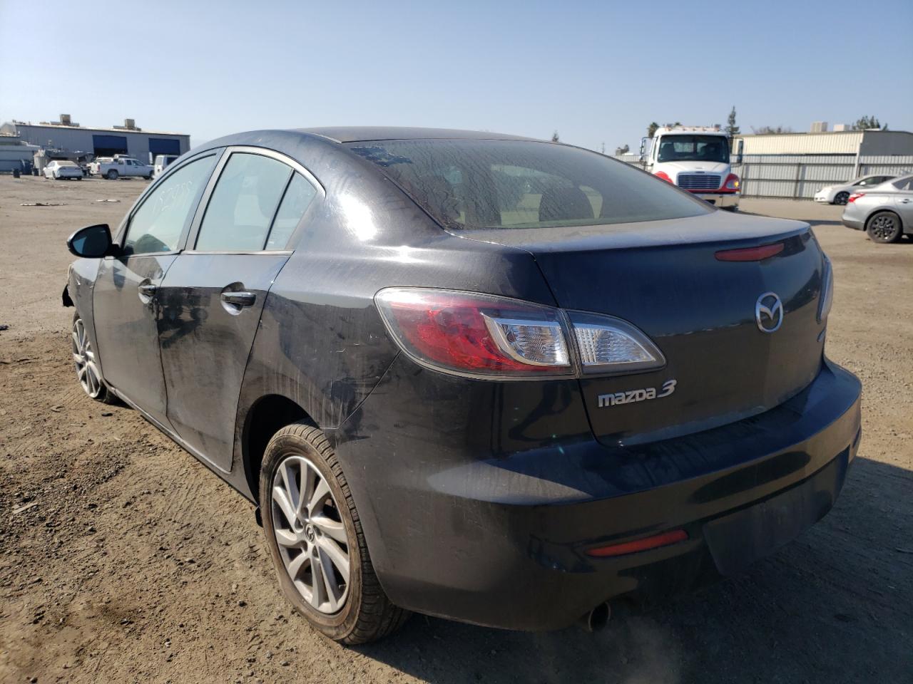 Фото 3 с аукциона – 2012 MAZDA 3 I с VIN JM1BL1V84C1674512