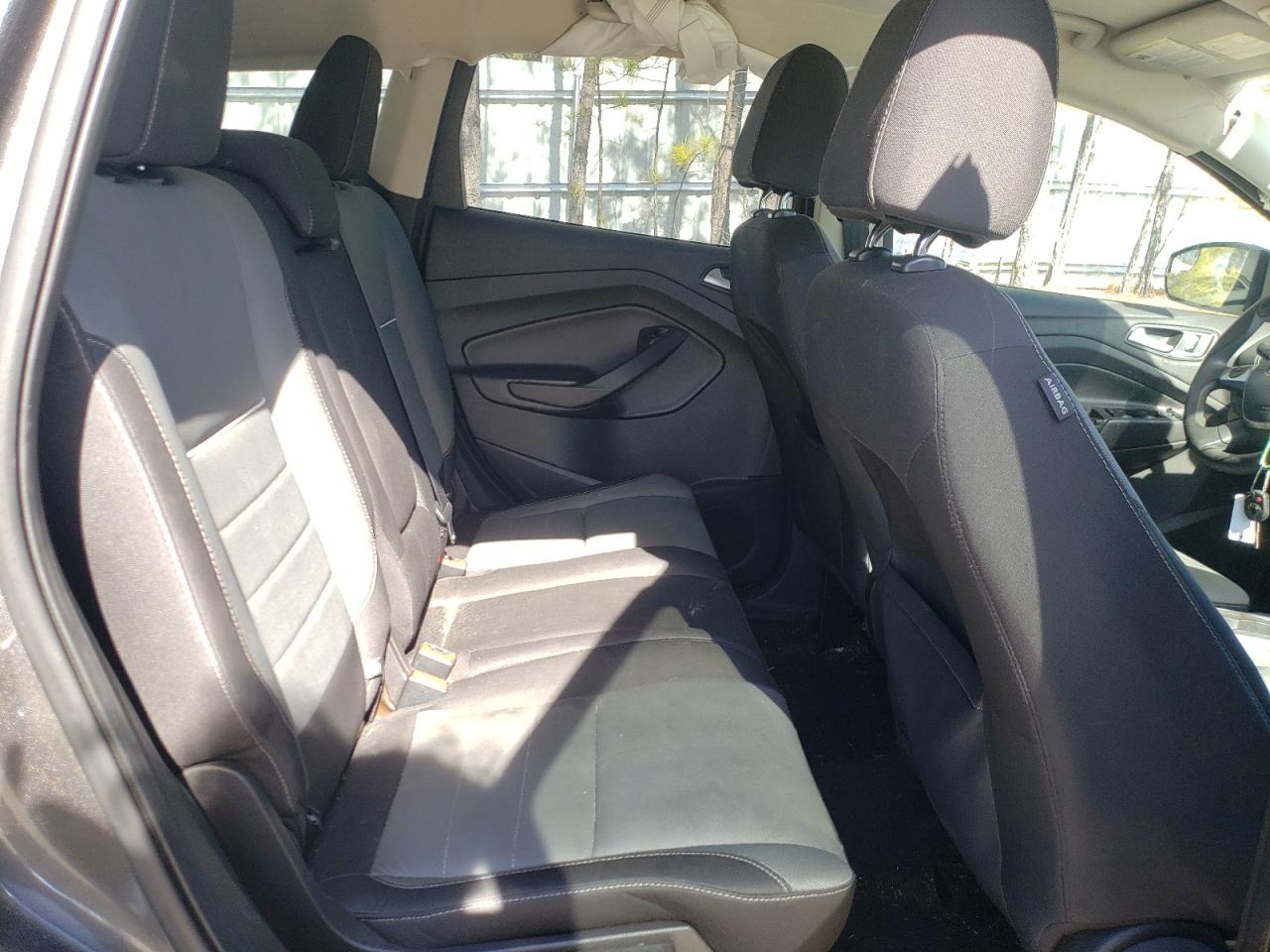 Photo 6 from auction – 2015 FORD ESCAPE SE with VIN 1FMCU0G73FUB55904