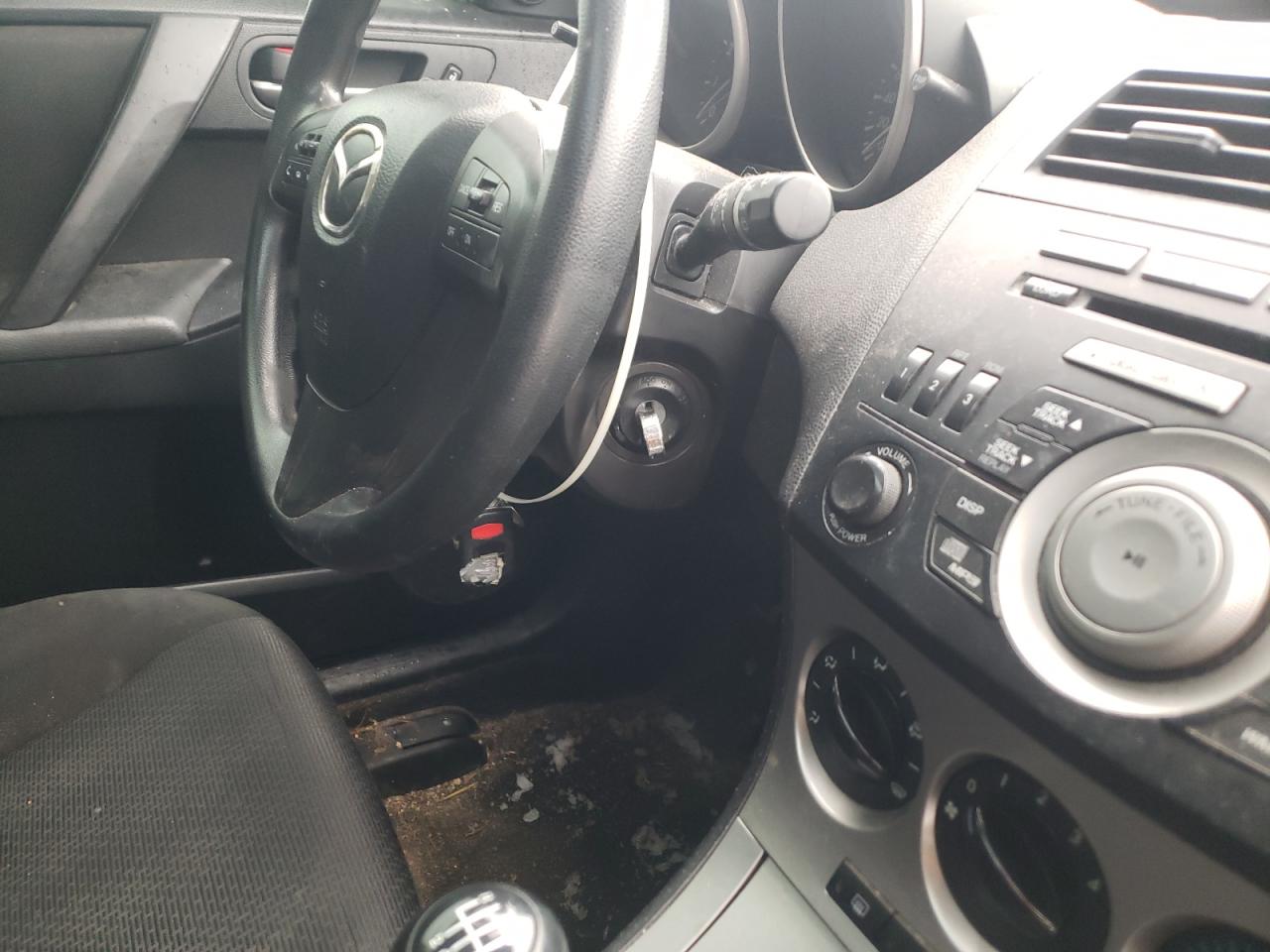 Photo 9 from auction – 2010 MAZDA 3 S with VIN JM1BL1H57A1170664