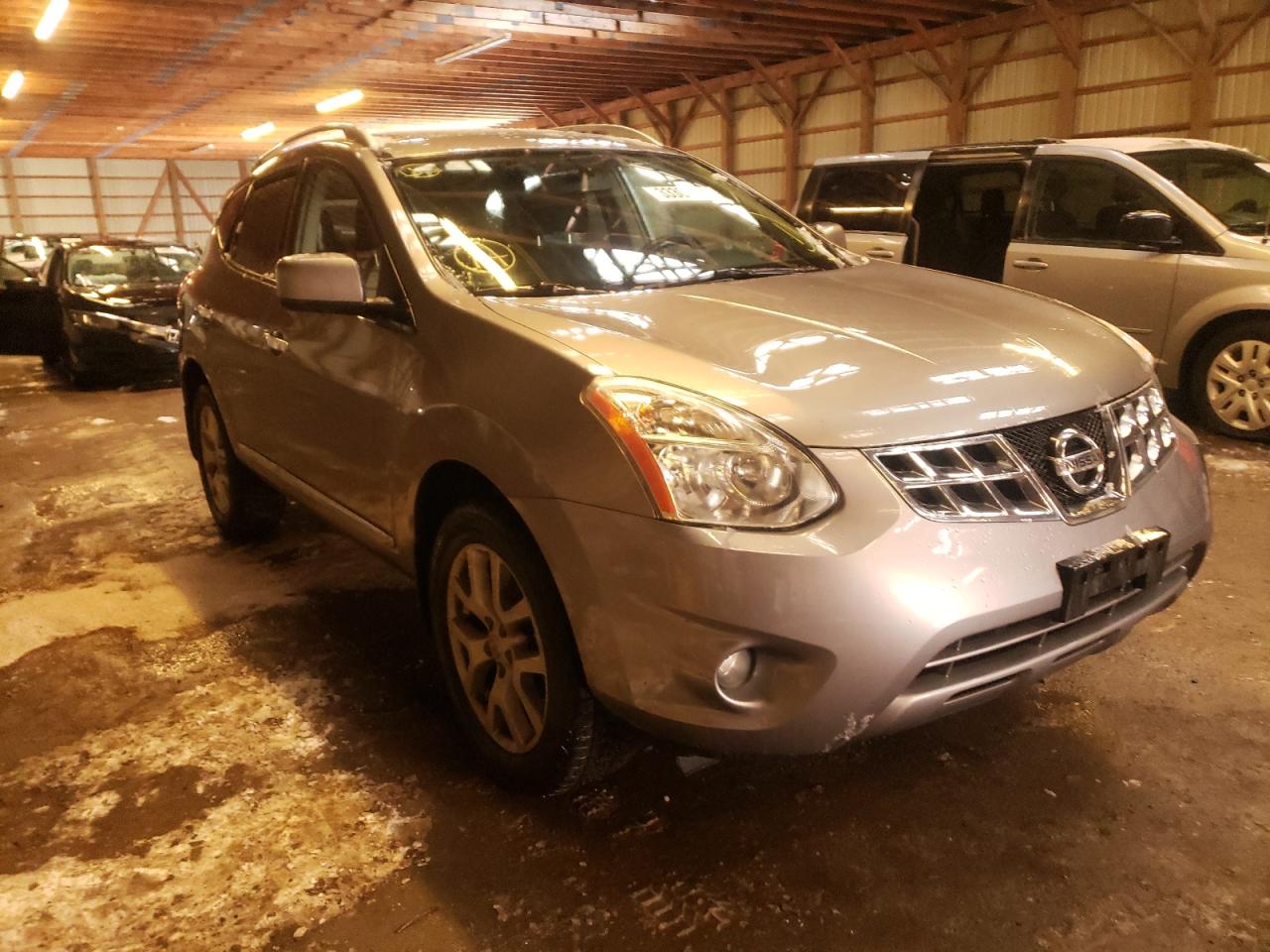 NISSAN ROGUE S 2012 with VIN JN8AS5MV7CW360700 - Photo from auction