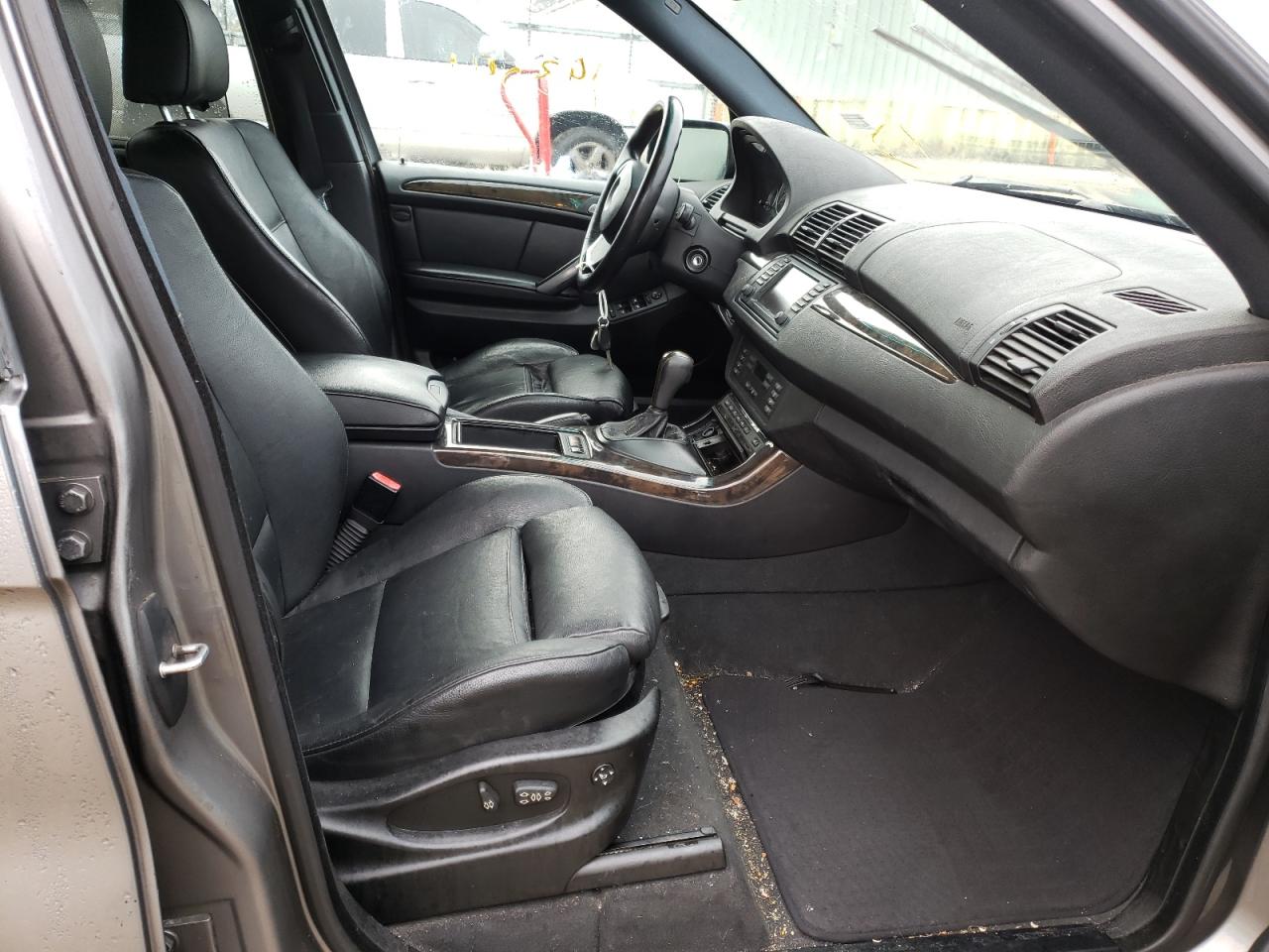 Photo 5 from auction – 2006 BMW X5 with VIN 5UXFB535X6LV28188