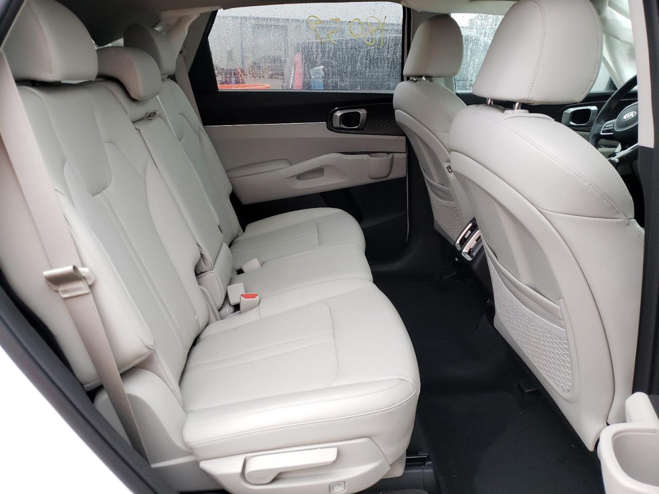 Photo 6 from auction – 2021 KIA SORENTO S with VIN 5XYRLDLC5MG028629