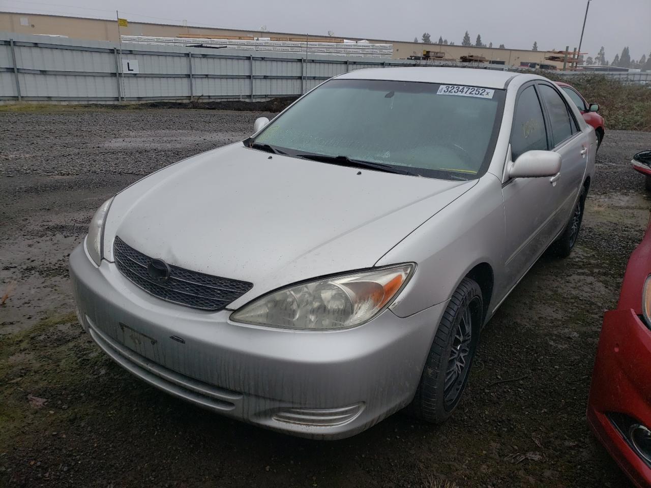 Photo 2 from auction – 2003 TOYOTA CAMRY with VIN 4T1BE32K33U732044