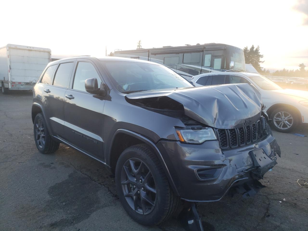JEEP GRAND CHER 2021 with VIN 1C4RJFBG2MC820988 - Photo from auction