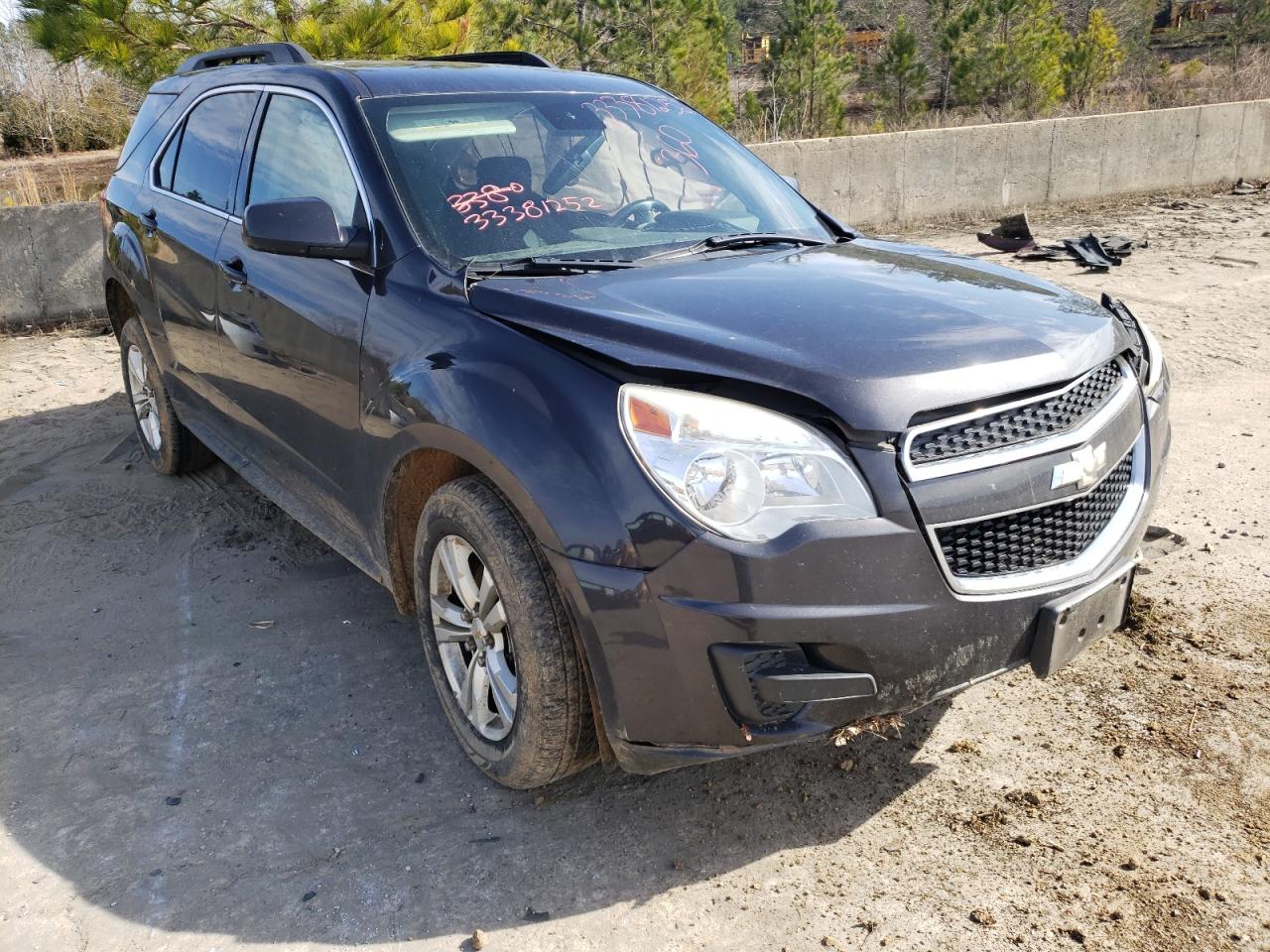 CHEVROLET EQUINOX LT 2015 with VIN 2GNFLFEK4F6187250 - Photo from auction