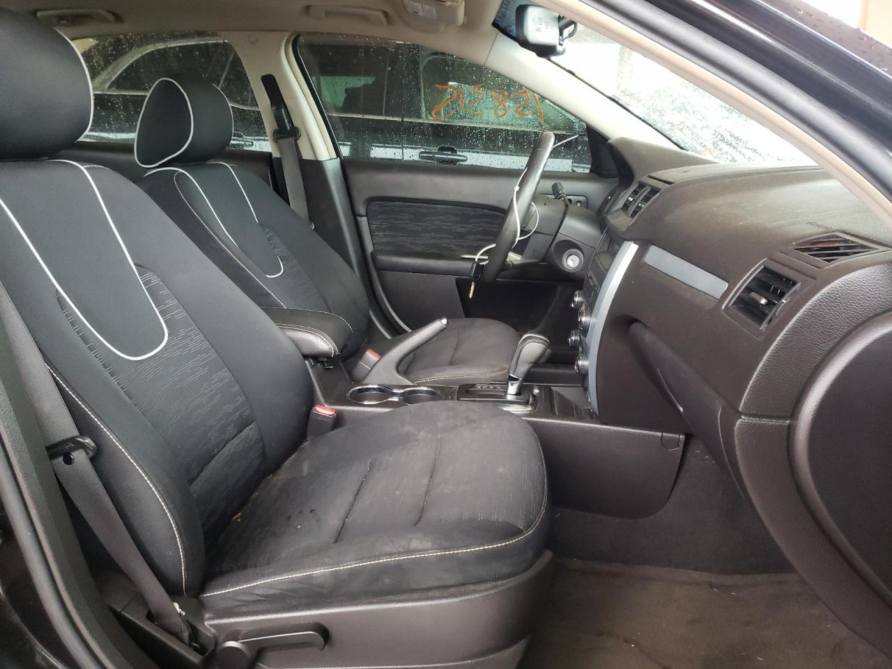 Photo 5 from auction – 2011 FORD FUSION SE with VIN 3FAHP0HA3BR206434