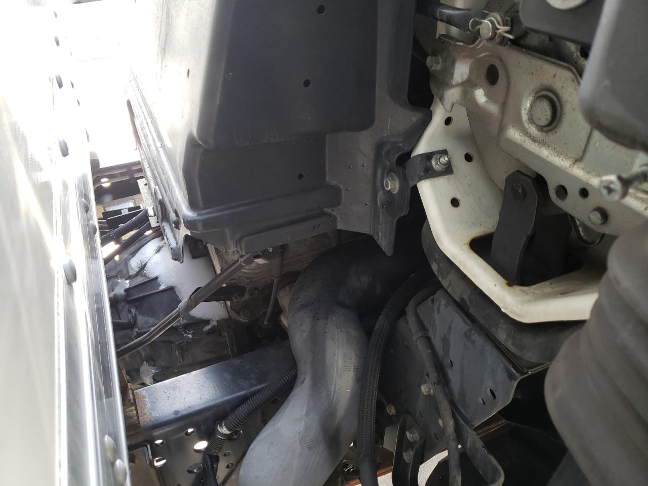 Photo 7 from auction – 2013 ISUZU NPR with VIN 54DB4W1B8DS800406