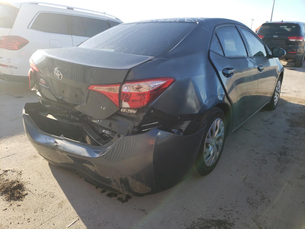 Photo 4 from auction – 2017 TOYOTA COROLLA L with VIN 2T1BURHE4HC855299