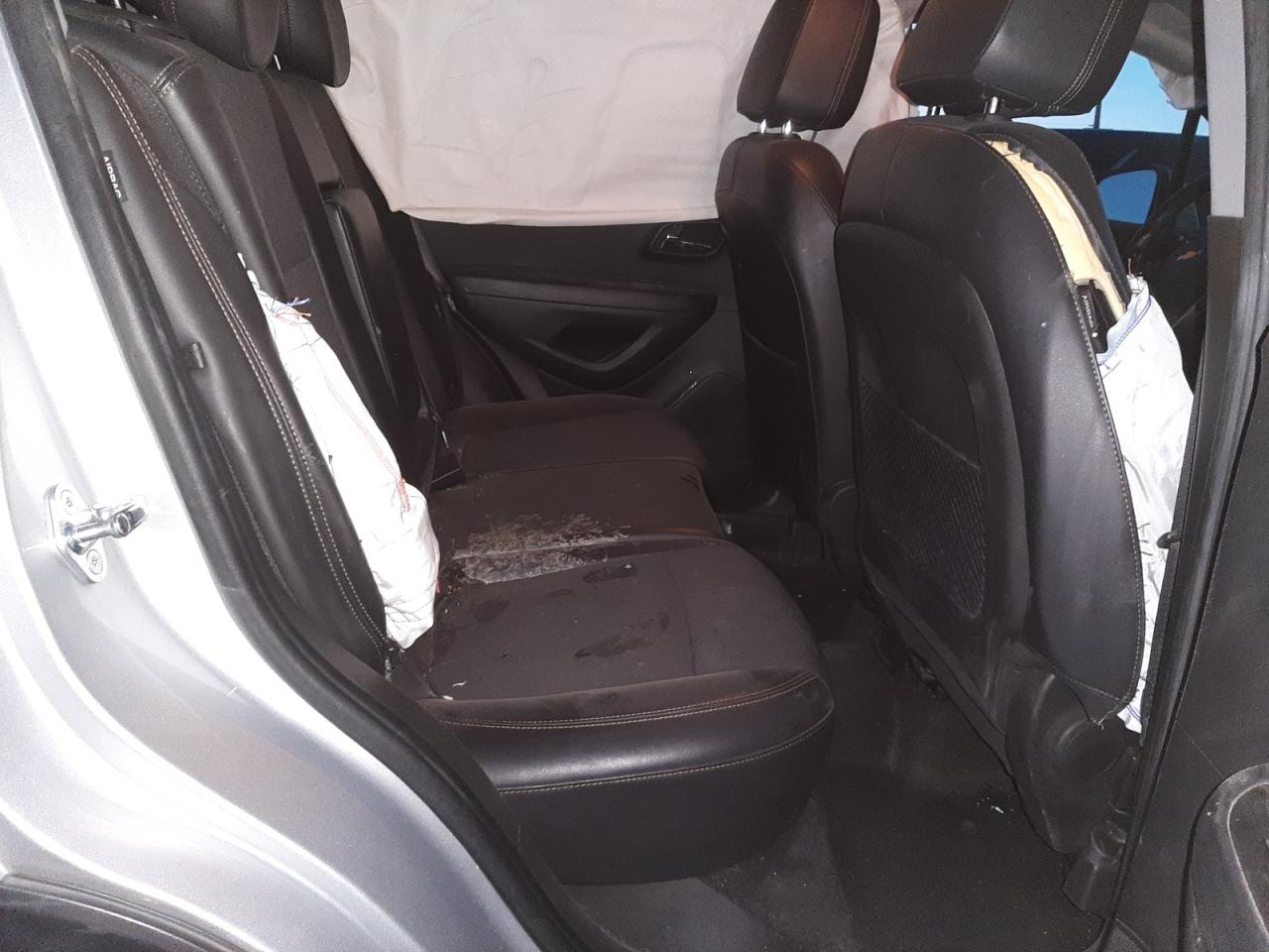 Zdjęcie 6 z aukcji – 2018 CHEVROLET TRAX 1LT z VIN KL7CJLSB6JB674263