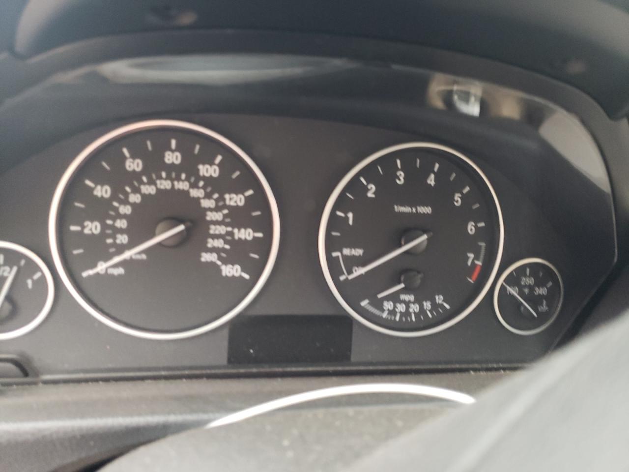 Photo 8 from auction – 2014 BMW 320 I XDRI with VIN WBA3C3C52EF984203