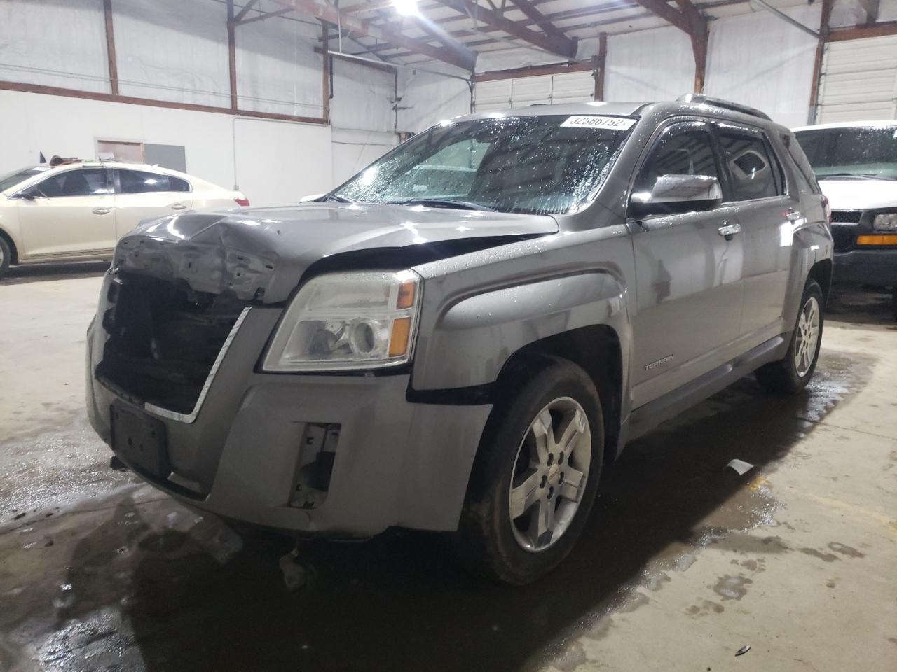 Photo 2 from auction – 2012 GMC TERRAIN SL with VIN 2GKFLXE50C6370668