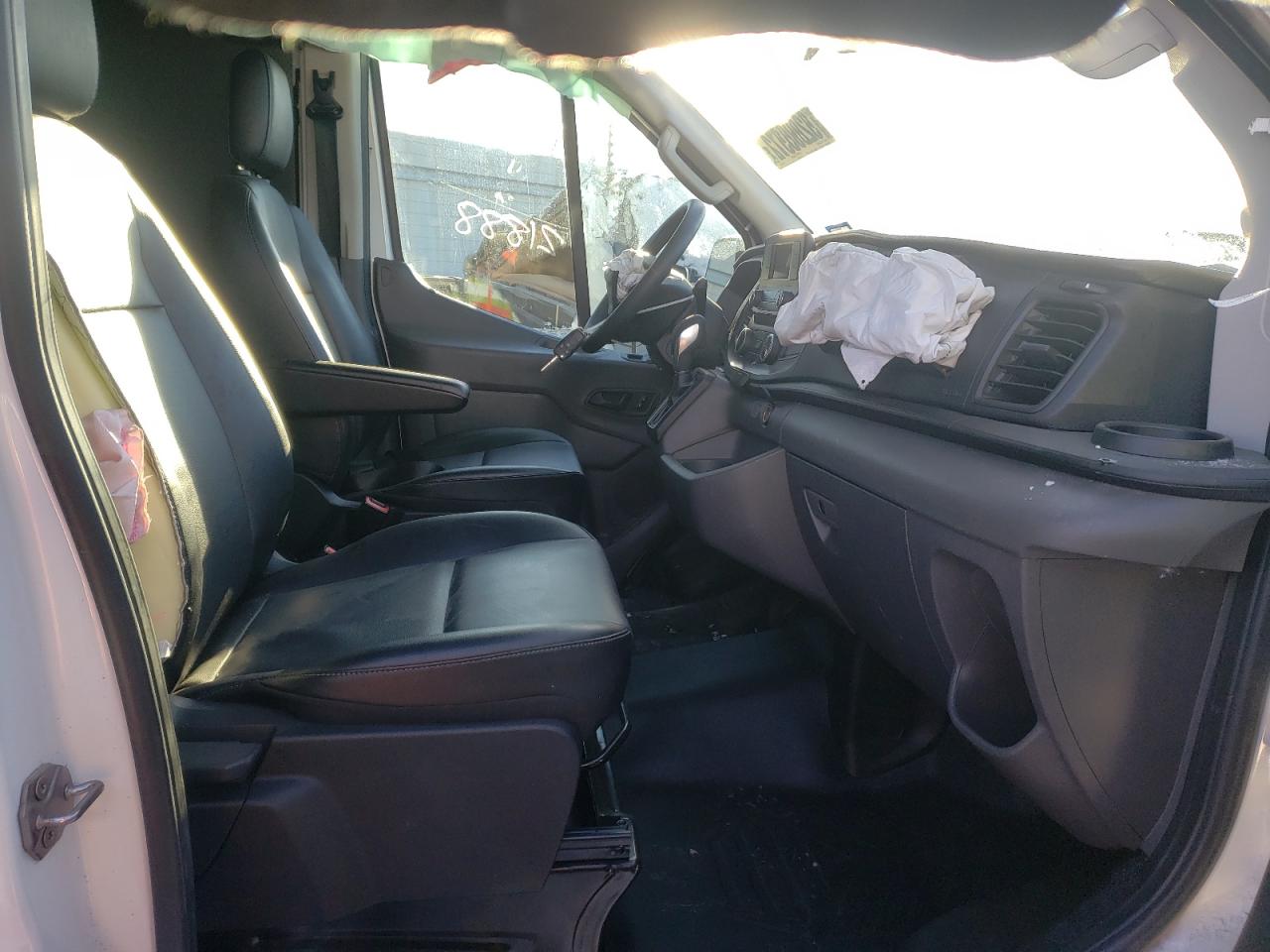 Photo 5 from auction – 2020 FORD TRANSIT T- with VIN 1FTBR1C86LKB16804