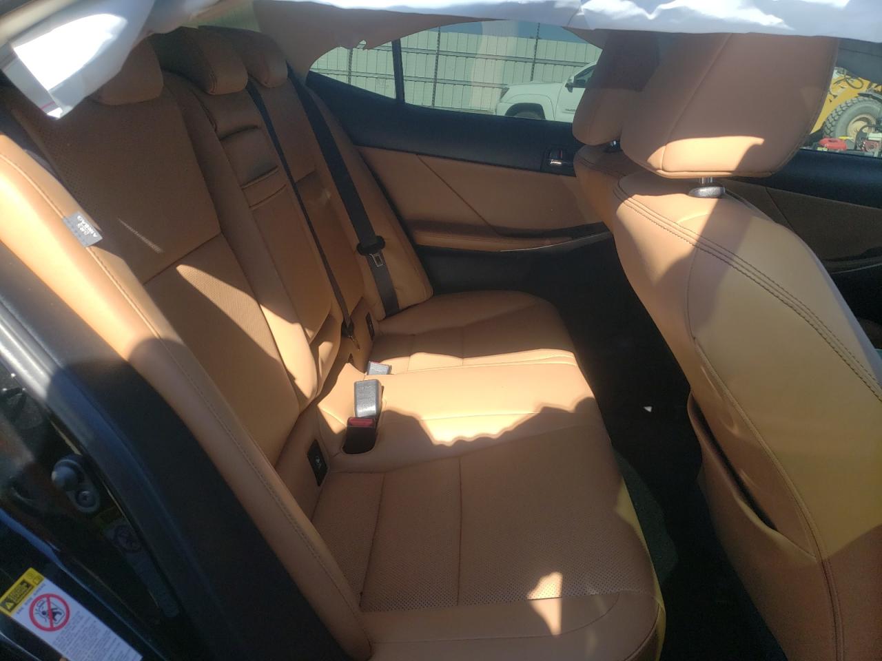 Photo 6 from auction – 2015 LEXUS IS 250 with VIN JTHBF1D29F5061575