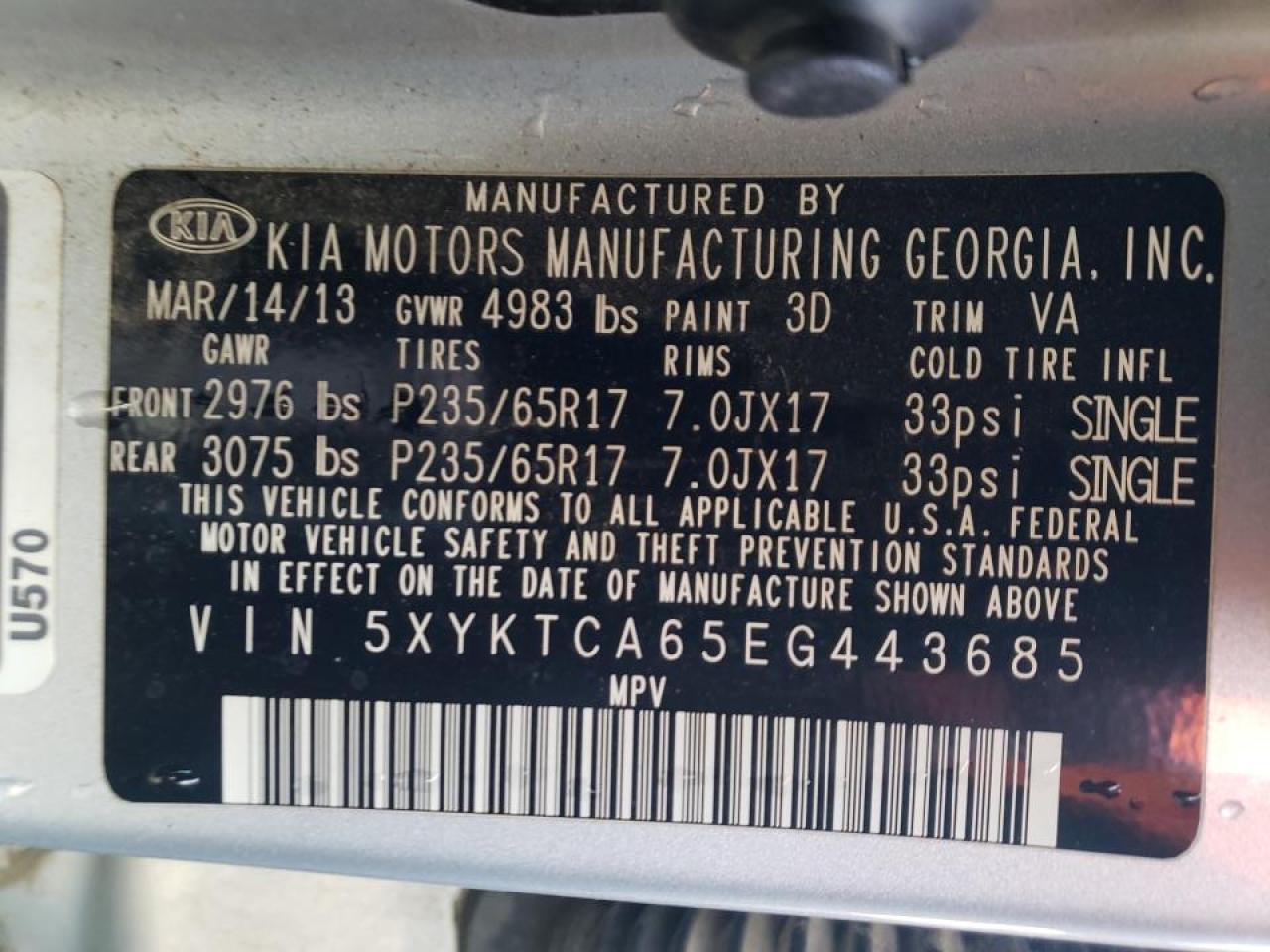 Photo 10 from auction – 2014 KIA SORENTO LX with VIN 5XYKTCA65EG443685
