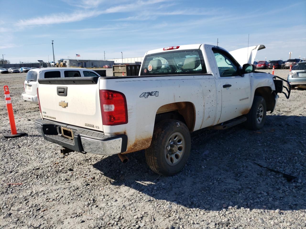 Photo 4 from auction – 2010 CHEVROLET SILVERADO with VIN 1GCPKPE09AZ227470