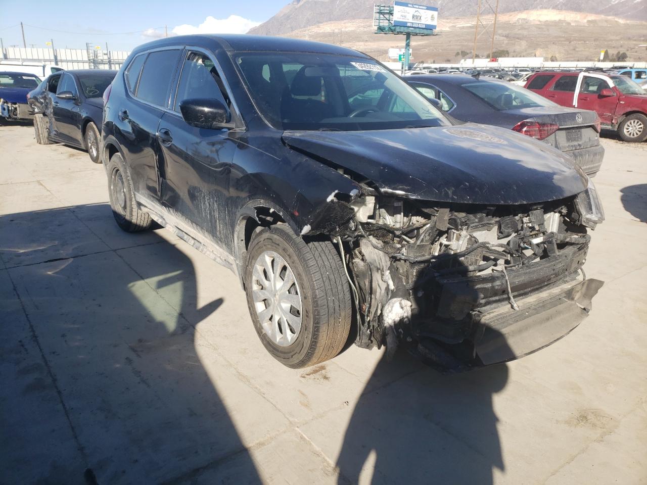 NISSAN ROGUE S 2018 with VIN KNMAT2MT2JP502769 - Photo from auction