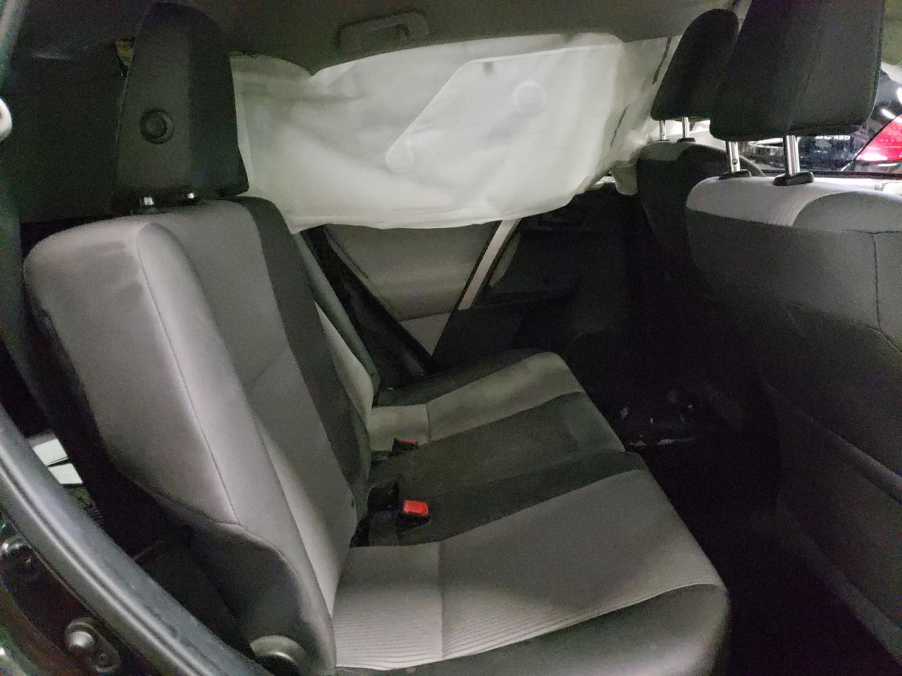 Photo 6 from auction – 2013 TOYOTA RAV4 LE with VIN 2T3BFREV4DW052314