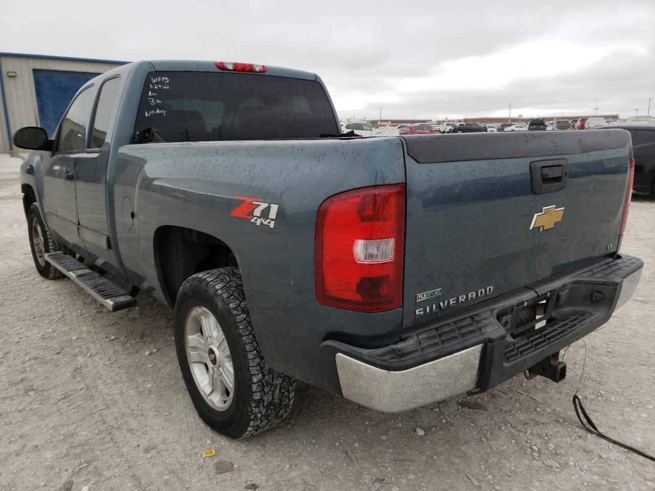 Photo 3 from auction – 2011 CHEVROLET SILVERADO with VIN 1GCRKSE34BZ157979