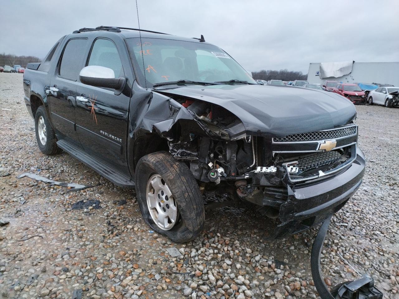 CHEVROLET AVALANCHE 2012 with VIN 3GNMCEE07CG137250 - Photo from auction