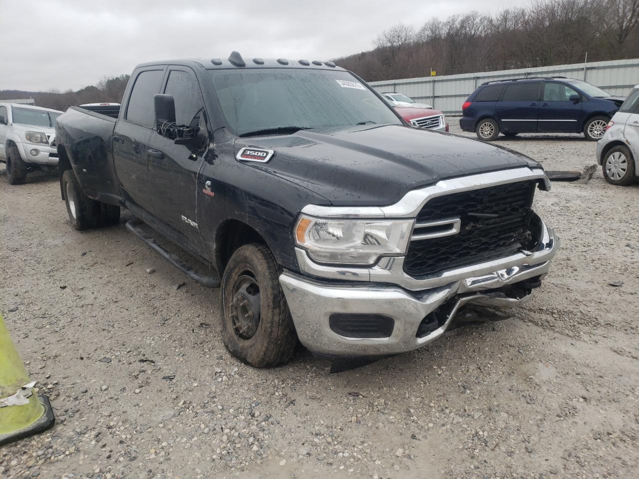 RAM 3500 TRADE 2019 with VIN 3C63RRGL1KG578332 - Photo from auction