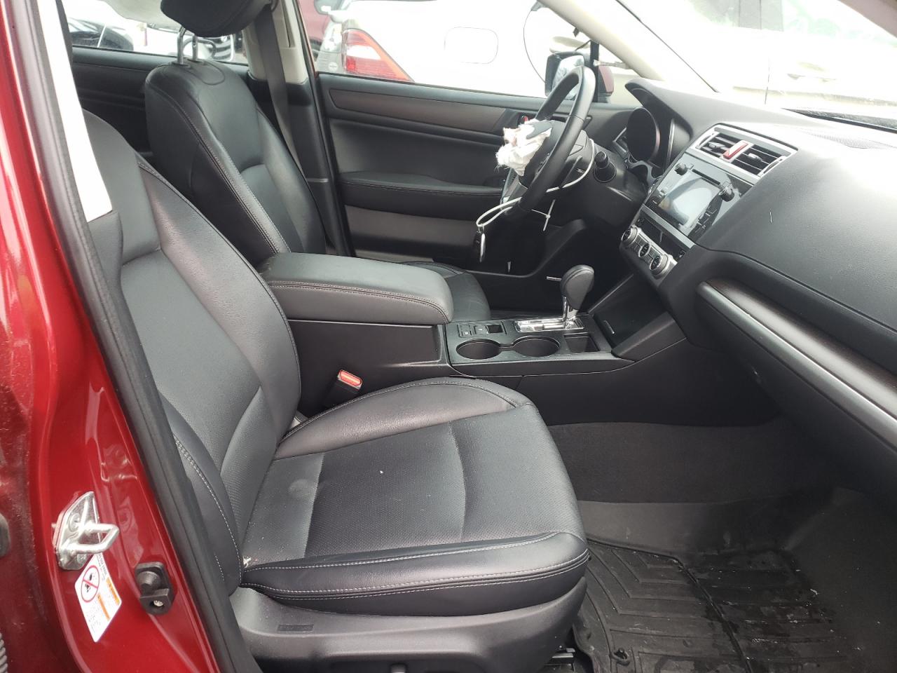 Photo 5 from auction – 2017 SUBARU LEGACY 2.5 with VIN 4S3BNAK64H3067549