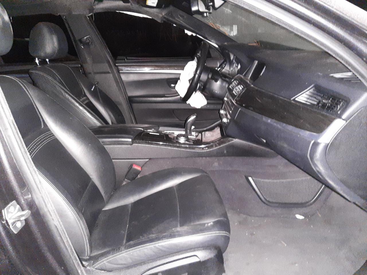 Photo 5 from auction – 2015 BMW 528 I with VIN WBA5A5C54FD517467