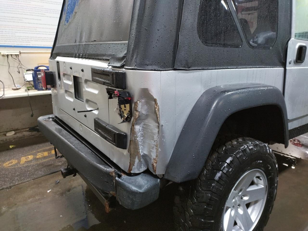 Photo 9 from auction – 2006 JEEP WRANGLER / with VIN 1J4FA69S06P789775