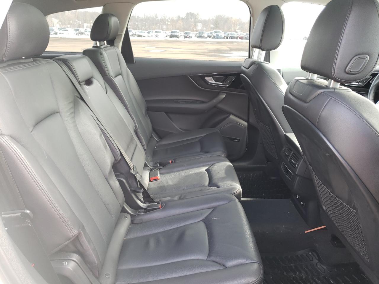Photo 6 from auction – 2018 AUDI Q7 PREMIUM with VIN WA1LAAF72JD004429