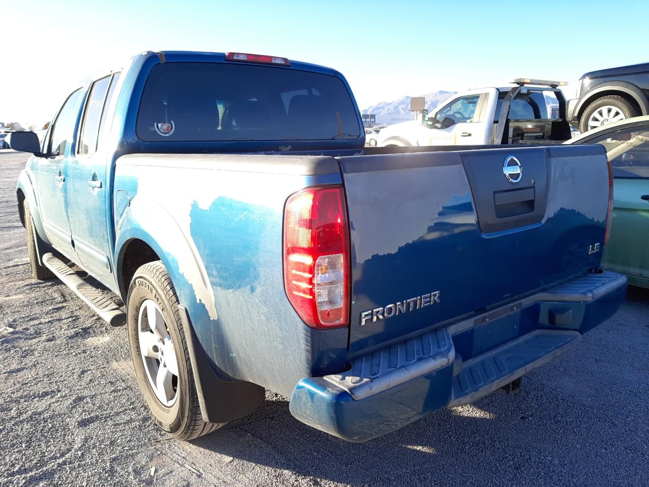 Photo 3 from auction – 2005 NISSAN FRONTIER C with VIN 1N6AD07U65C401766