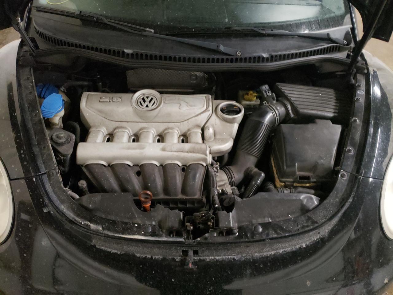 Photo 7 from auction – 2010 VOLKSWAGEN NEW BEETLE with VIN 3VWPW3AG2AM021471