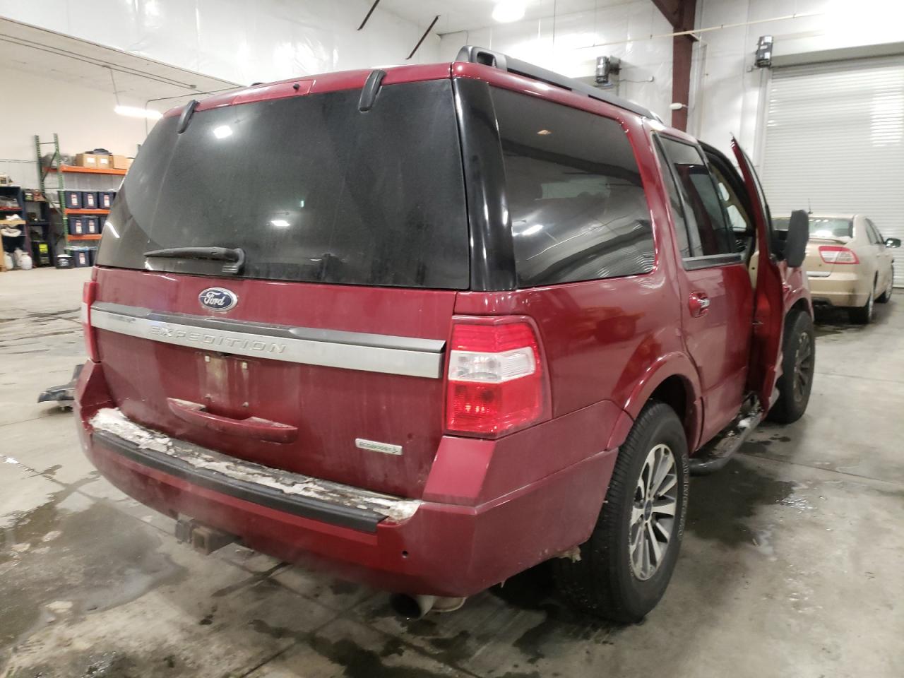 Photo 4 from auction – 2015 FORD EXPEDITION with VIN 1FMJU1JT3FEF03567