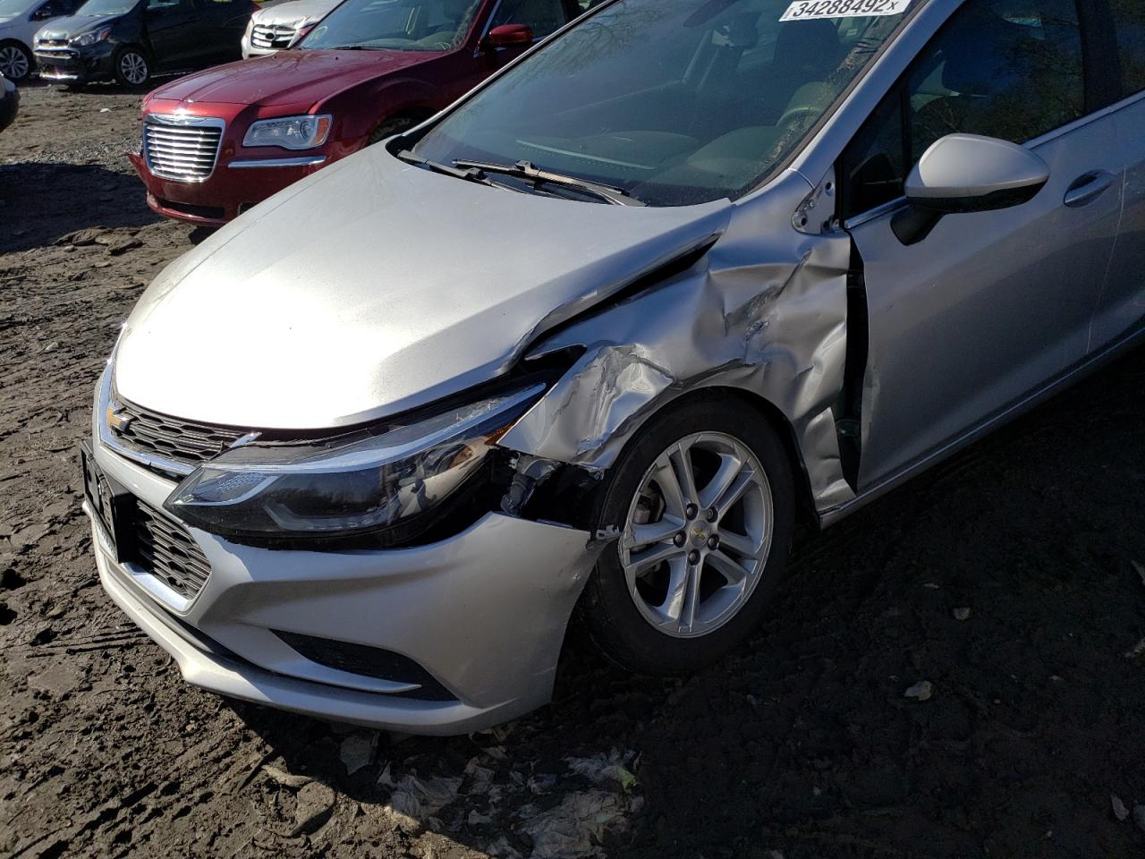 Photo 9 from auction – 2017 CHEVROLET CRUZE LT with VIN 3G1BE6SM8HS603322