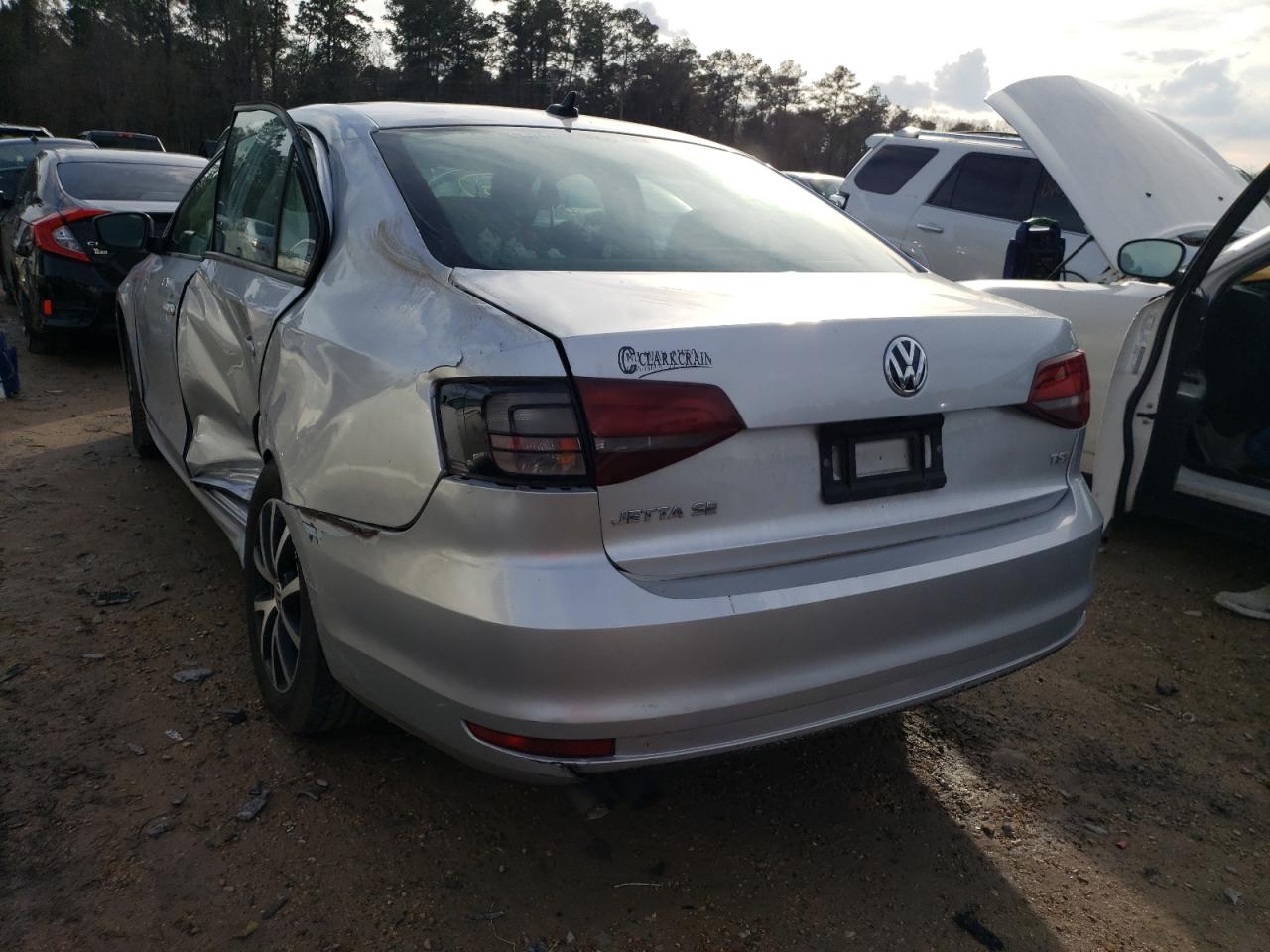 Photo 3 from auction – 2016 VOLKSWAGEN JETTA SE with VIN 3VWD67AJ4GM235960
