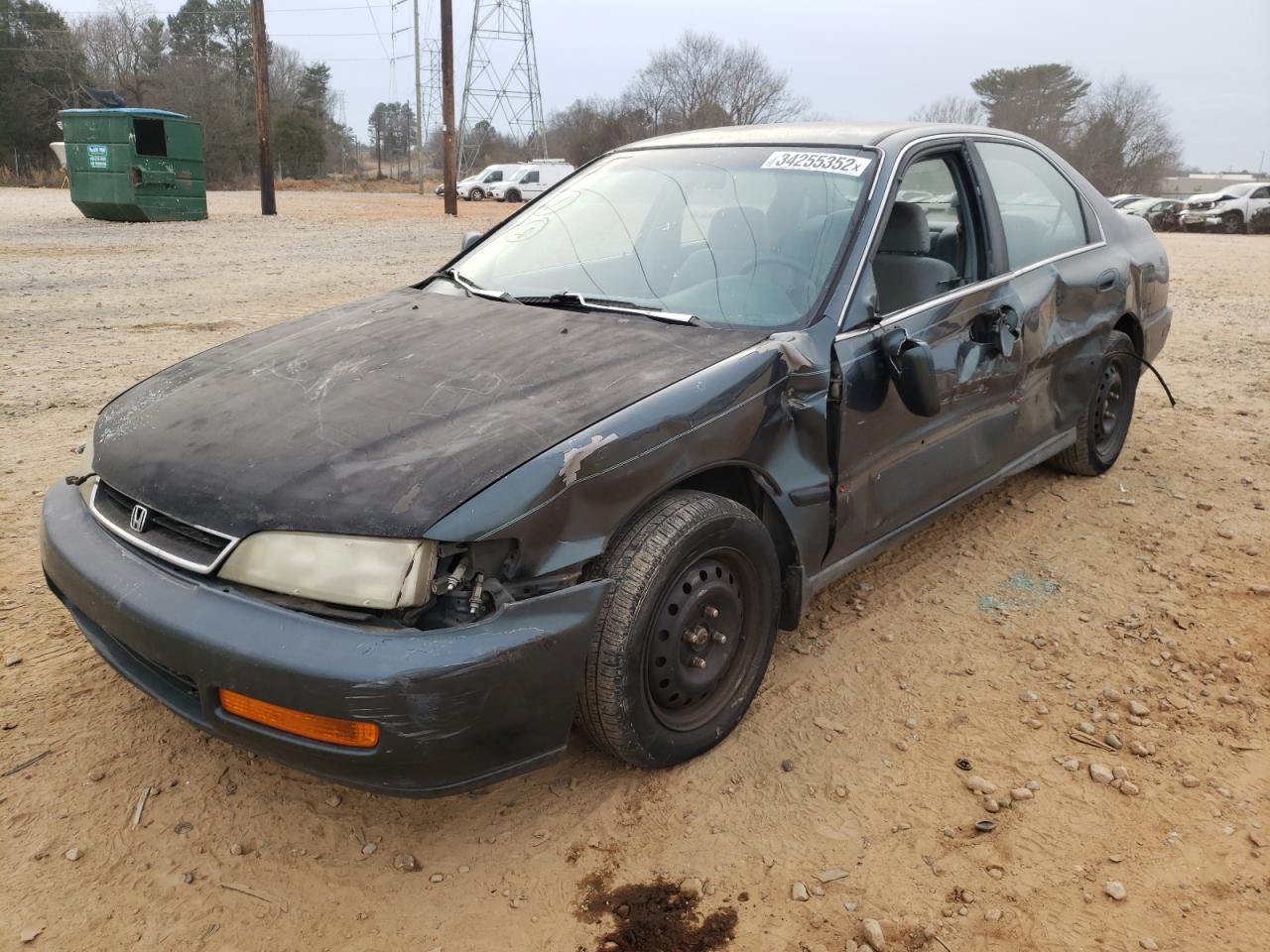 Photo 9 from auction – 1997 HONDA ACCORD LX with VIN JHMCD5635VC015470