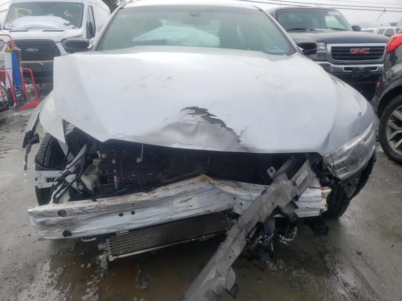 Photo 9 from auction – 2018 FORD TAURUS POL with VIN 1FAHP2L83JG112558