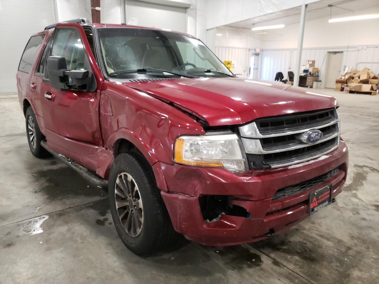FORD EXPEDITION 2015 with VIN 1FMJU1JT3FEF03567 - Photo from auction