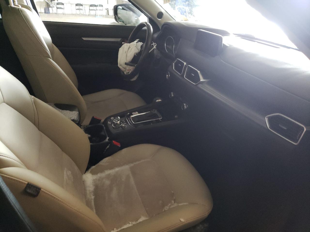 Photo 5 from auction – 2018 MAZDA CX-5 TOURI with VIN JM3KFBCM9J0387559